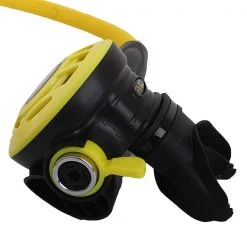 Aropec Octopus Regulator Yellow